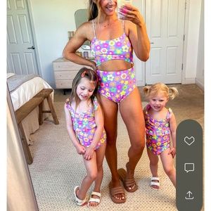 Like New Pink Lily floral swim